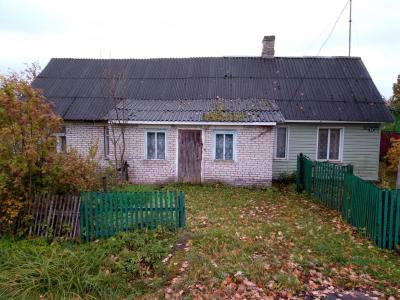 Изолированное помещение с инв. №220/D-4599, квартира пл. 57,5 кв.м. (Глубокский р-н, Подсвильский с/с, гп.Подсвилье, ул. Вокзальная, 10-2)