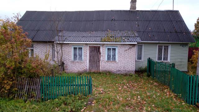 Изолированное помещение с инв. №220/D-4599, квартира пл. 57,5 кв.м. (Глубокский р-н, Подсвильский с/с, гп.Подсвилье, ул. Вокзальная, 10-2)