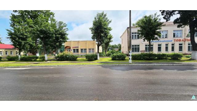 Капитальное строение с инв. №220/C-14817, магазин «Универмаг» пл. 590,7 кв.м. (Витебская обл., Глубокский р-н, г.п.Подсвилье, ул. Советская, 35)