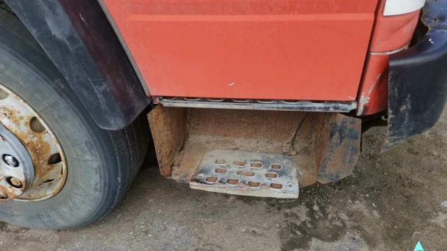 Автомобиль грузовой специальный Вольво FL 618, 1999 г.в., рег. № AE 2824-6 (Могилев)