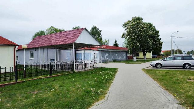 Капитальное строение с инв. №132/С-11185, административное здание пл. 271,3 кв.м. (Брестская обл., Ивановский р-н, г.Иваново, ул. Красных партизан, 27А)