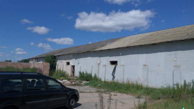 Комплекс имущества из 5 зерноскладов с благоустройством (Витебский р-н, аг.Вороны, ул. Садовая, 5Б)