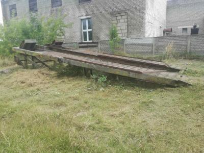 Эстакада металлическая для автомобилей (г.Глубокое, ул. Ленина, 131В)