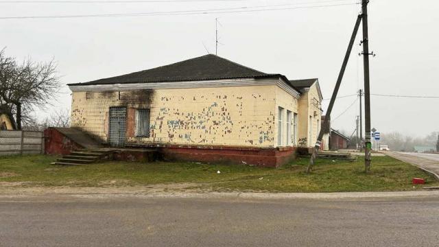 Капитальное строение с инв. №602/C-244510, магазин пл. 307,2 кв.м. (Минская обл., Пуховичский р-н, аг.Пуховичи, ул. Советская, 48В)