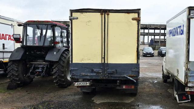 Автомобиль грузовой рефрижератор ГАЗ-3302, 2012 г.в., рег. знак АМ 2004-5 (Минская обл., Дзержинский р-н, г.Дзержинск, ул. Северная, 1)