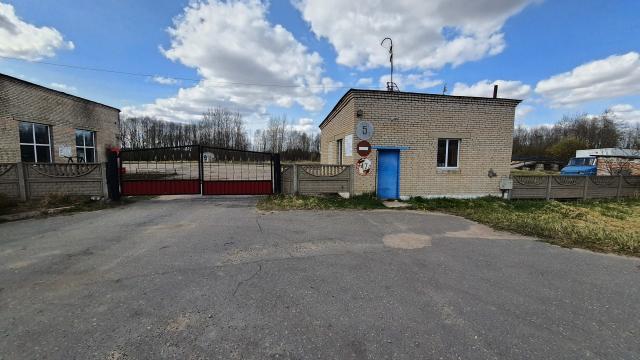 Комплекс зданий и сооружений (имущества) автобазы (г.Миоры, пер. Зелёный, 6)