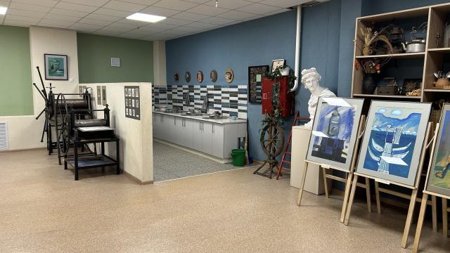 Капитальное строение с инв. №620/C-1283, магазин «Дом торговли» пл. 9777,8 кв.м. (Минская обл., г.Дзержинск, ул. Карла Маркса, 3)