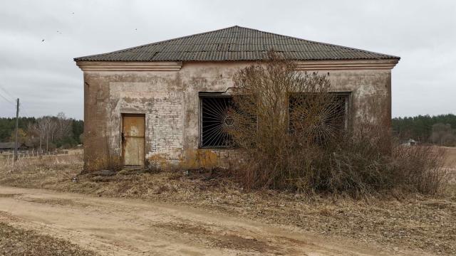 Капитальное cтроение с инв. №220/C-16501, магазин пл. 117,3 кв.м. (Глубокский р-н, д.Скребенец, ул. Центральная, 11)