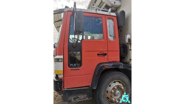 Автомобиль грузовой специальный Вольво FL 618, 1999 г.в., рег. № AE 2824-6 (Могилев)